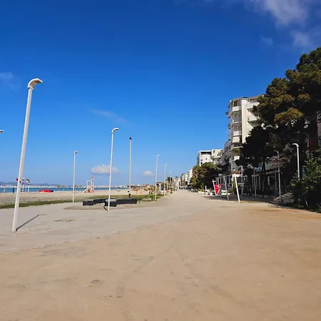 Sea View Golem Apartament