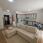 شقة Sea View Golem دراس